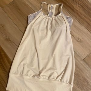 Lululemon tank top with built in bra